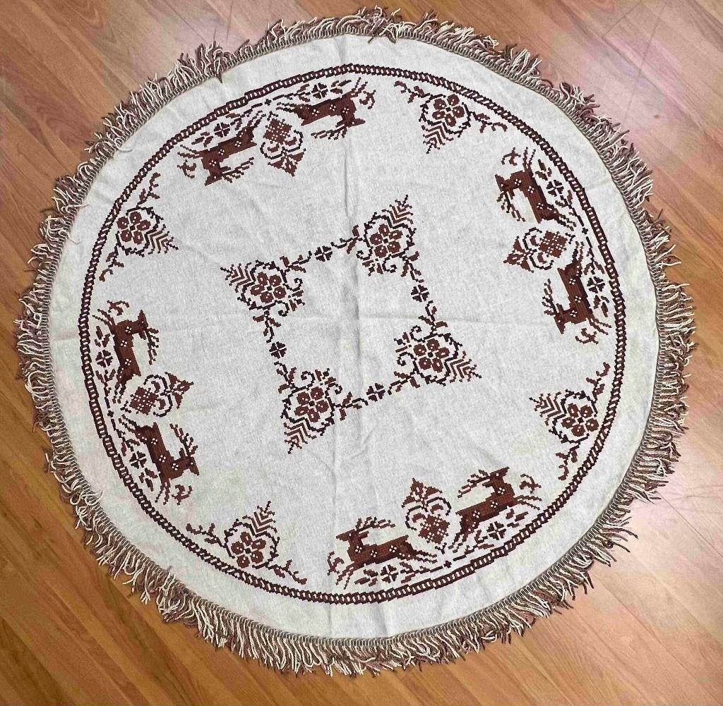 Tafelkleed folklore 120 cm, Gebruikt, Etten-Leur, Rond, DJT@dejuistetoon.eu