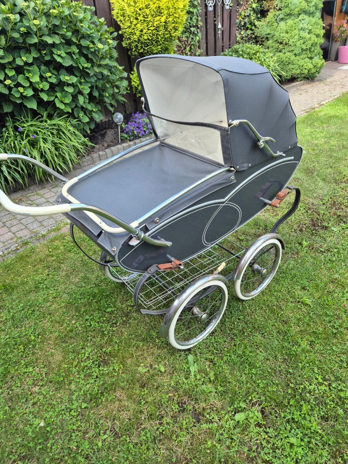 Vintage kinderwagen Van Werven Meppel – decoratie., Ophalen