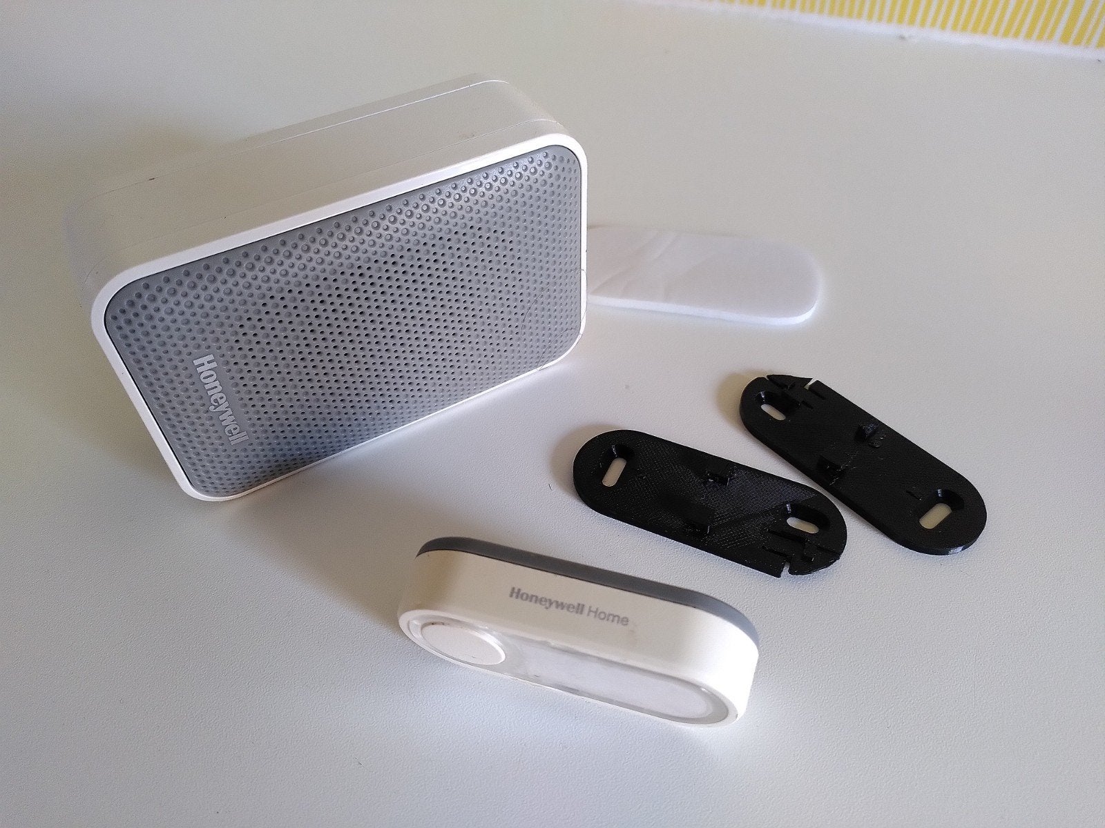 Honeywell Home Draadloze Deurbel met Stekker en Drukknop, Ophalen of Verzenden, Gebruikt, Draadloos