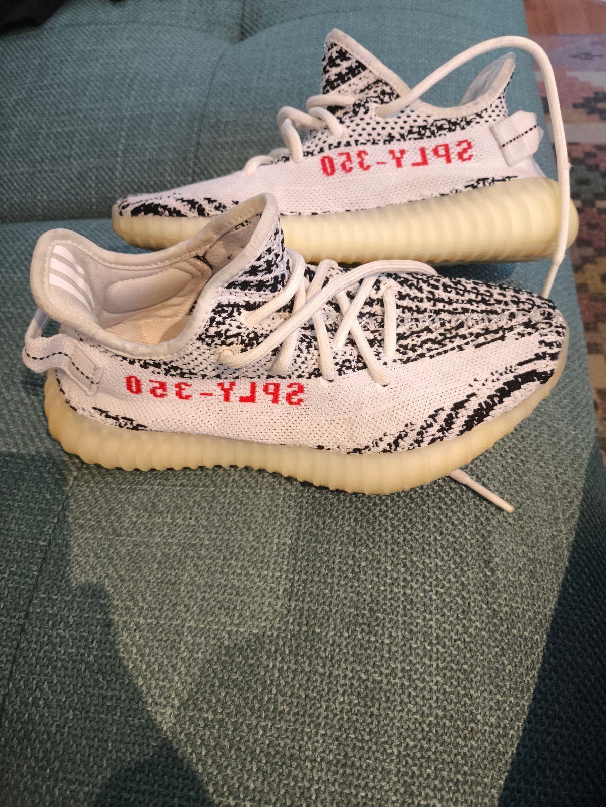 Adidas Yeezy Boost 350 V2 Zebra Sneakers - Maat 36 2/3, Wit, Ophalen of Verzenden, Sneakers of Gympen, Adidas Yeezy