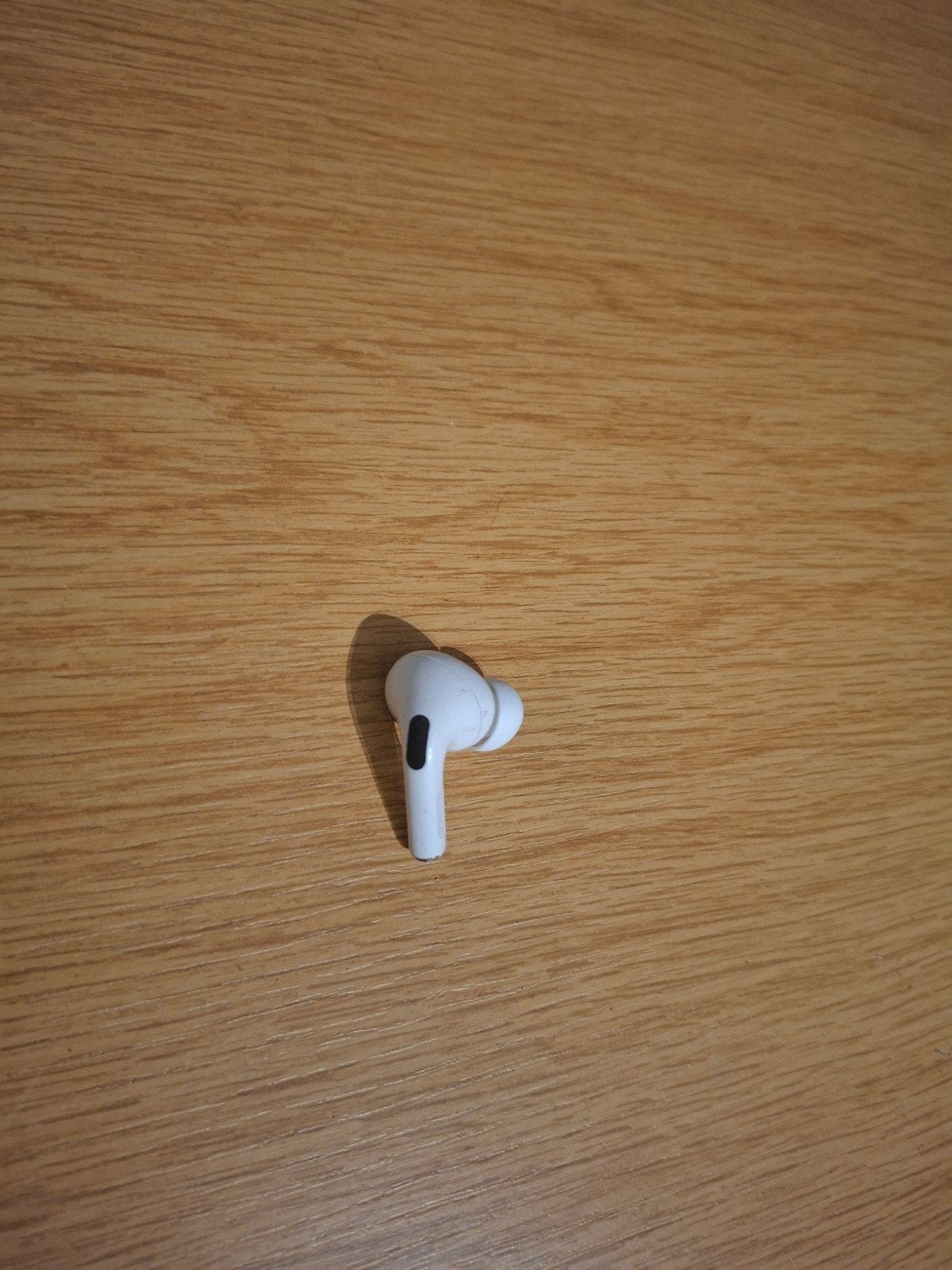 airpot pro rechts A2083, Ophalen, Bluetooth, In gehoorgang (in-ear), Zo goed als nieuw