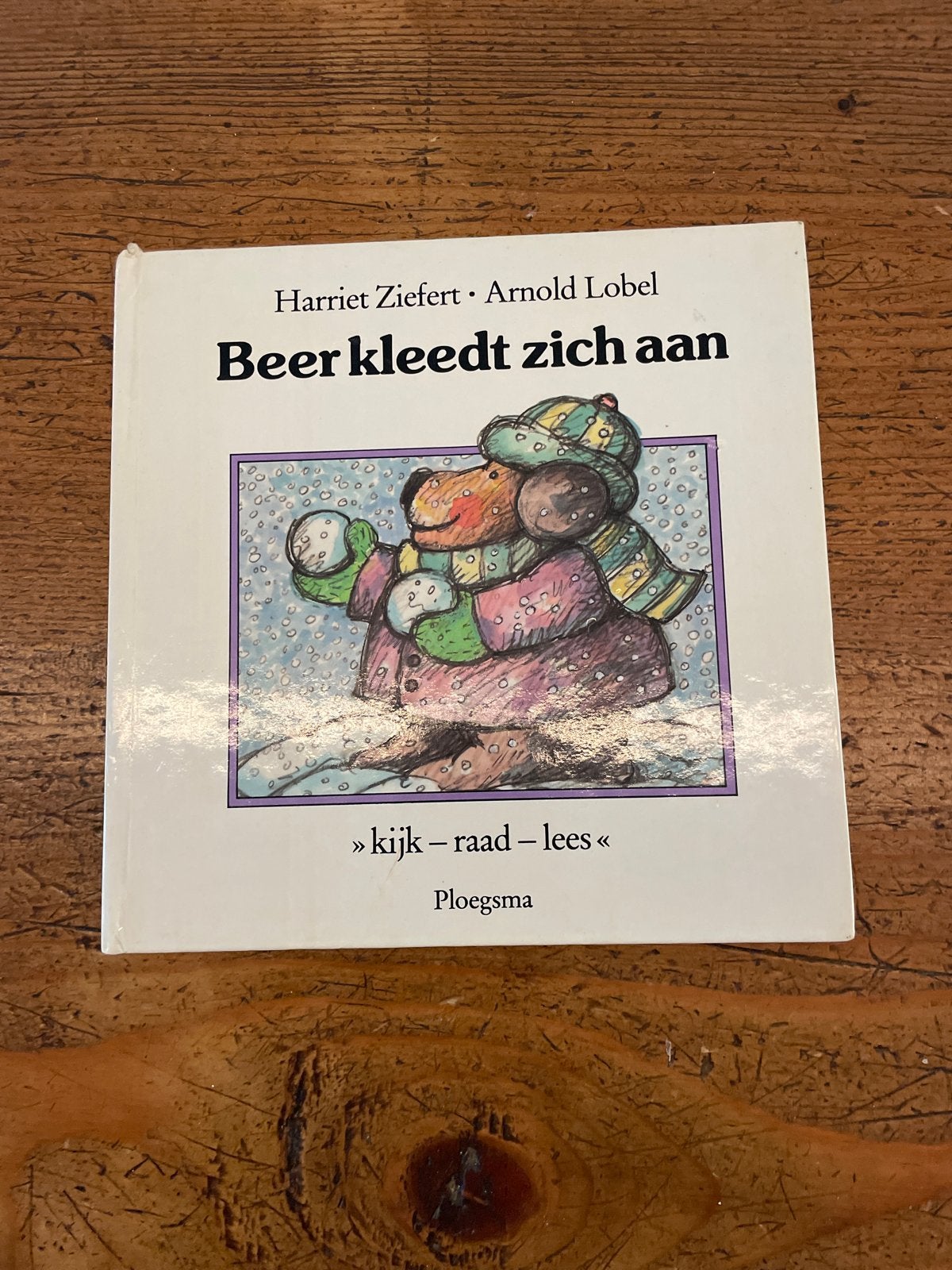 Beer kleedt zich aan - Harriet Ziefert & Arnold Lobel, Ophalen of Verzenden, Gelezen, Uitklap-, Voel- of Ontdekboek, 2 tot 3 jaar