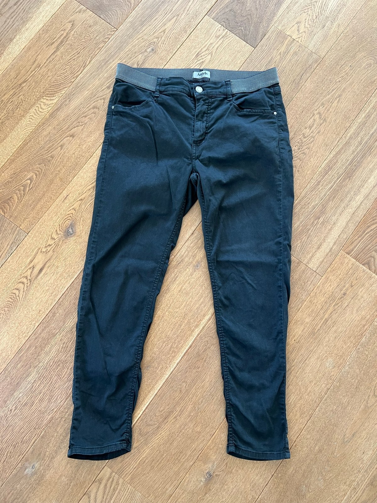Angels Ornella Sporty zwarte broek - Maat 40, Maat 38/40 (M), Zwart, Ophalen of Verzenden, Driekwart