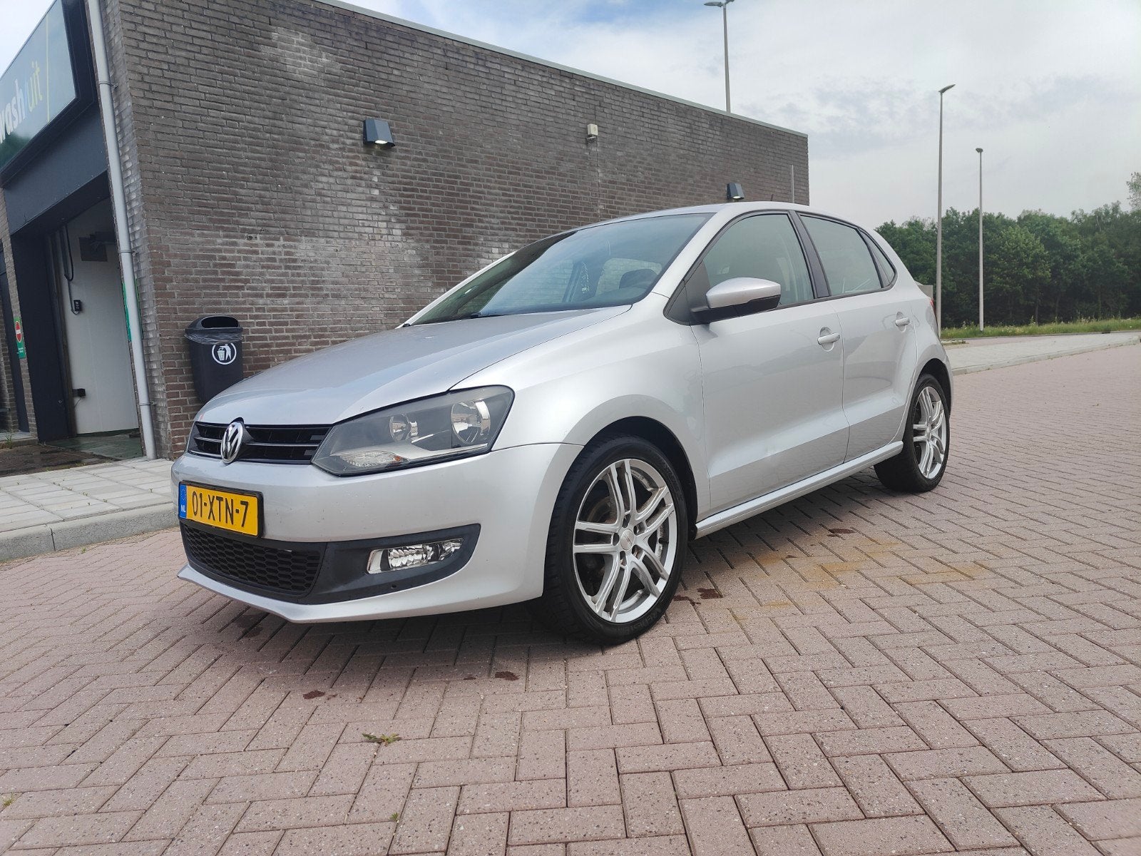 Volkswagen Polo 1.2 TSI 66KW 2012 Grijs, Auto's, Voorwielaandrijving, 40 €/maand, 4 cilinders, Origineel Nederlands