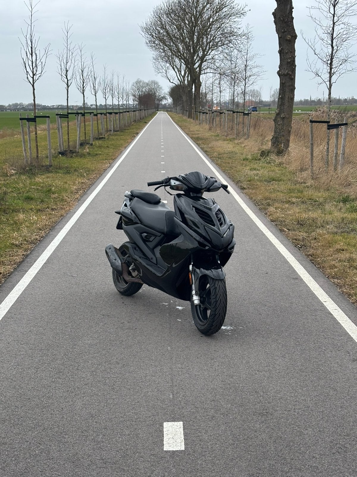 Yamaha aerox nieuwstaat, Fietsen en Brommers, Scooters | Yamaha, Ophalen, Tweetakt, Aerox, Maximaal 45 km/u