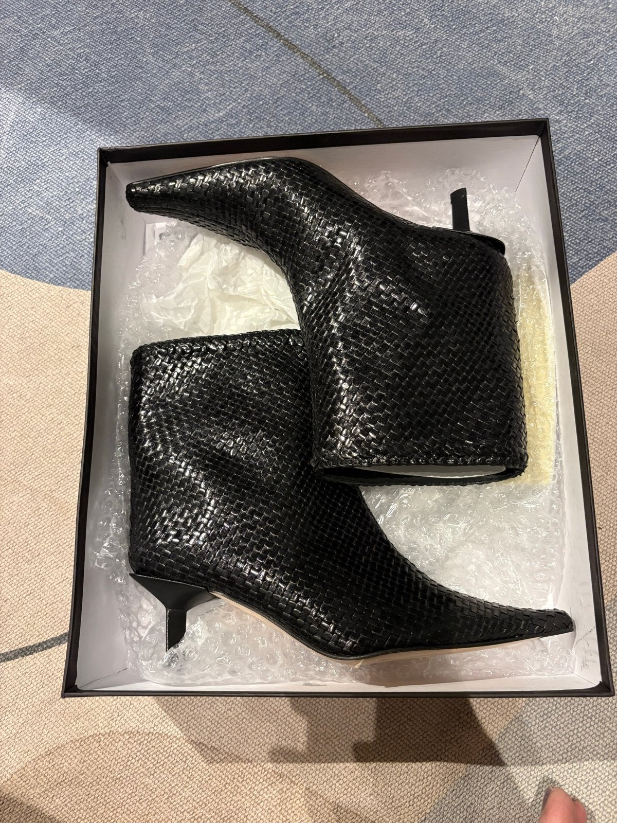 Miista Zwarte Gevlochten Leren Enkellaarzen Maat 37, Kleding | Dames, Schoenen, Ophalen of Verzenden, Zo goed als nieuw, Zwart