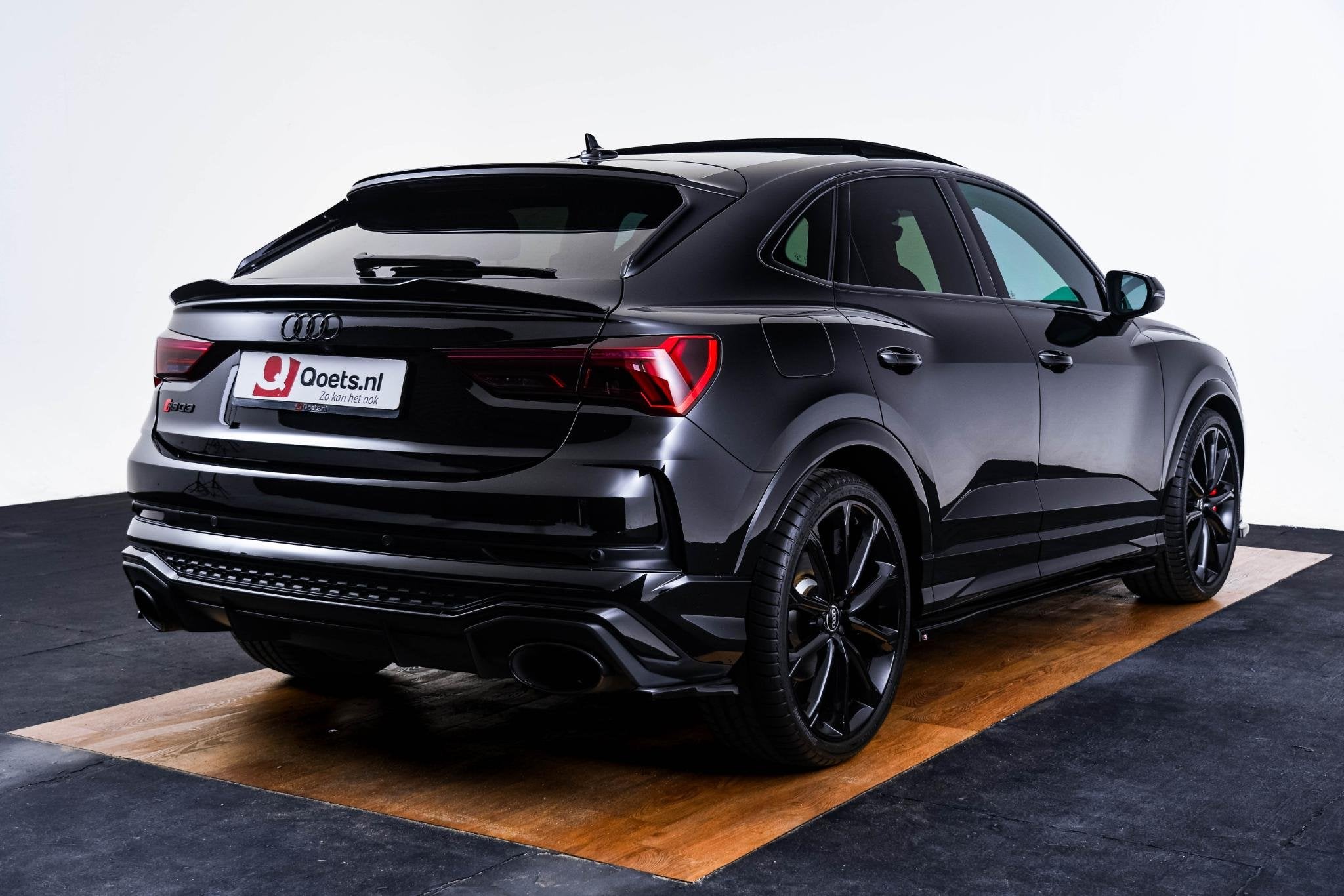 Audi RS Q3 Sportback 2.5 TFSI Panoramadak - Sportuitlaat - R, Auto's, Audi, Automaat, 12 maanden, Gebruikt, 1675 kg