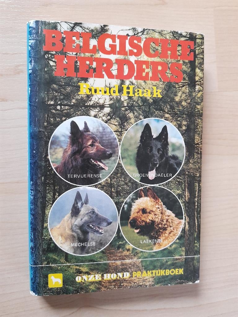 BELGISCHE HERDERS Ruud Haak Onze hond praktijkboek, Ophalen of Verzenden, Gelezen