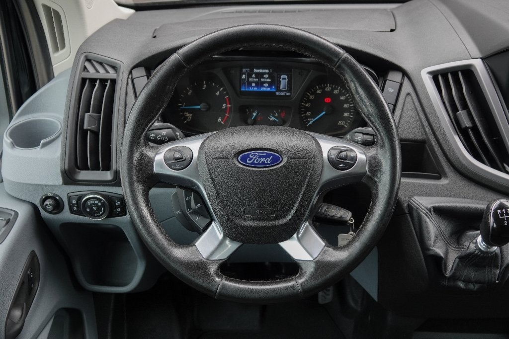 Foto 15 van Ford Transit | 170Pk | Dubbele Cabine | Achteruitrijcamera