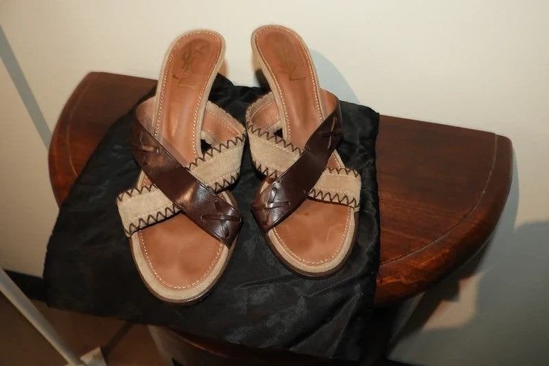 Yves Saint Laurent YSL sandalettes banden Als Nieuw 38, Kleding | Dames, Schoenen, Yves Saint Laurent, Bruin, Verzenden, Sandalen of Muiltjes