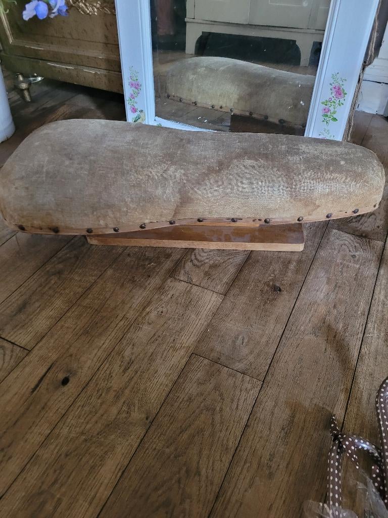 Zeer oud kleermakers kussen om te strijken, Antiek en Kunst, Antiek | Gereedschap en Instrumenten, Ophalen of Verzenden