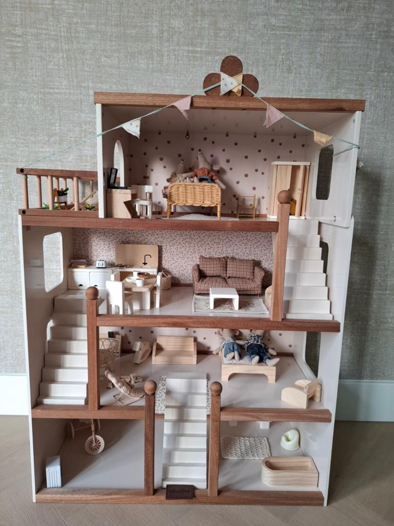 Petit Amelie poppenhuis met Maileg muisjes en accessoires, Ophalen of Verzenden