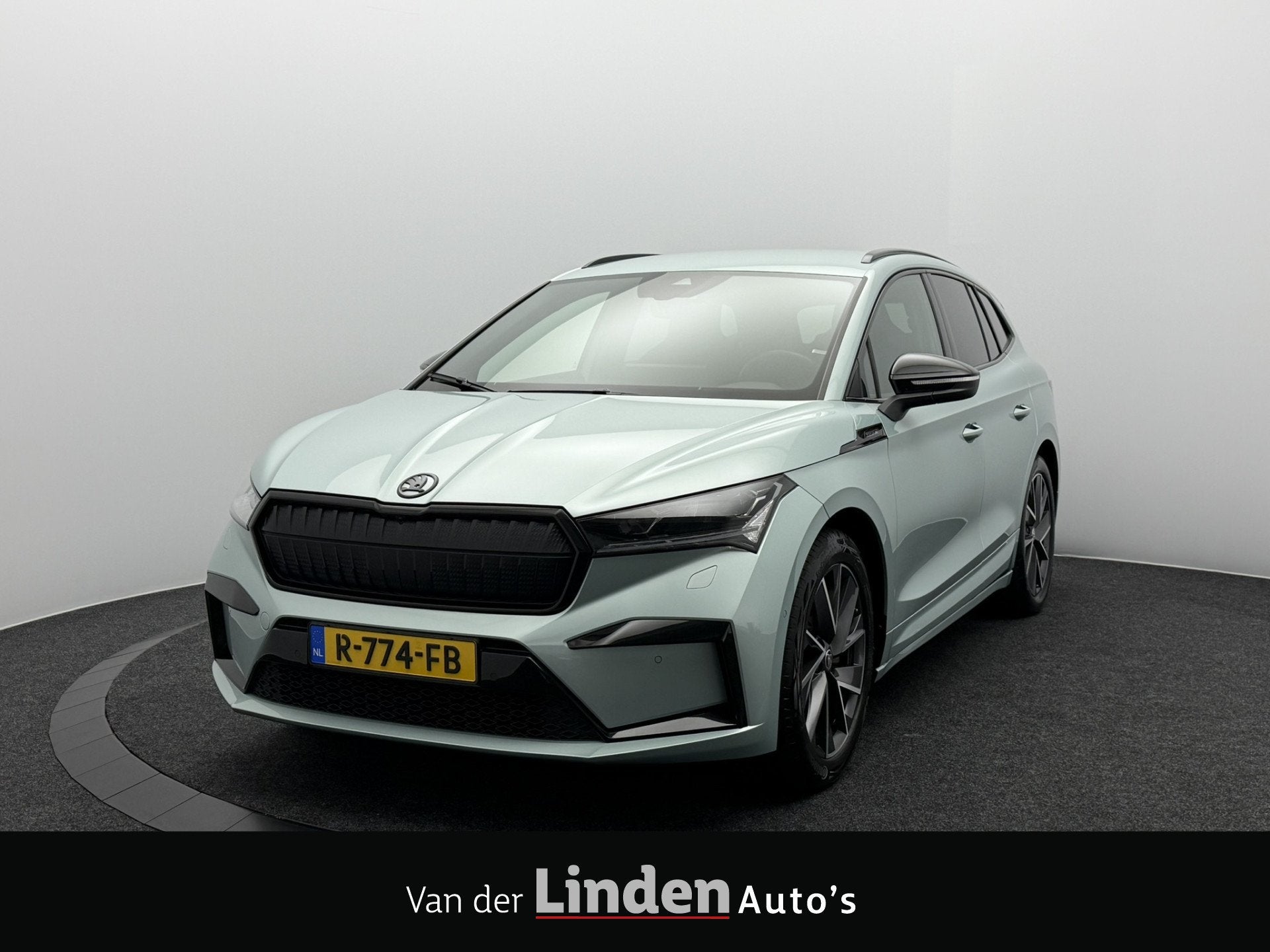 Skoda Enyaq iV 60 Sportline SOH 94,4% | Trekhaak | Matrix Le, Auto's, Skoda, Automatische klimaatregeling, Gebruikt, 110 €/maand