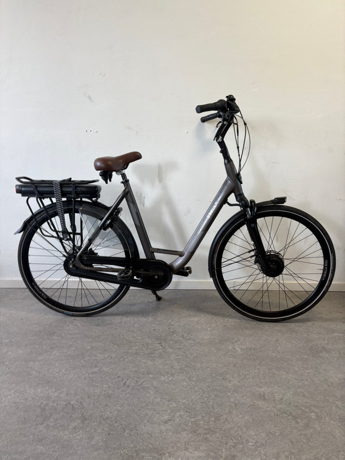 Stella Livorno Dark Grey FDST Elektrische Fiets  Nagekeken!, Ophalen of Verzenden, Zo goed als nieuw