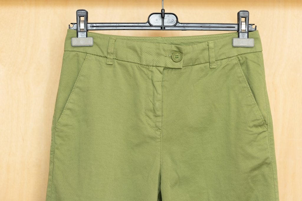 United Colors of Benetton groene pantalon 36 S chino broek, Ophalen of Verzenden, Zo goed als nieuw, United Colors of Benetton