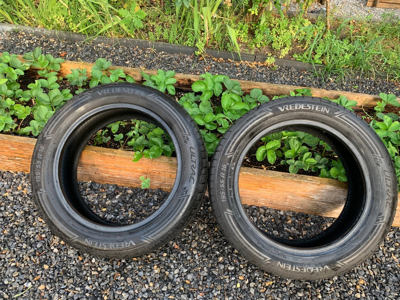 ✅Set van 2 Vredestein Ultrac zomerbanden – 195/55 R16 87V, Ophalen, Gebruikt