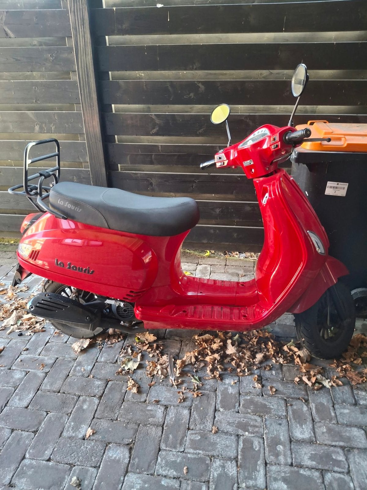 La Souris Sourini R - 25 km/u scooter, Fietsen en Brommers, Gebruikt, Benzine, Ophalen, Overige merken