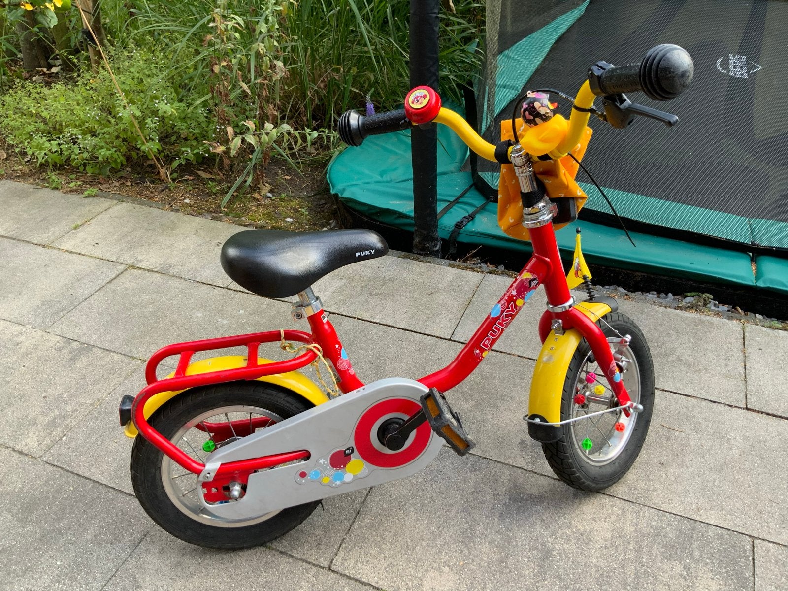 Puky kinderfiets rood/geel - 12 inch, Ophalen, Gebruikt, Terugtraprem, Minder dan 16 inch