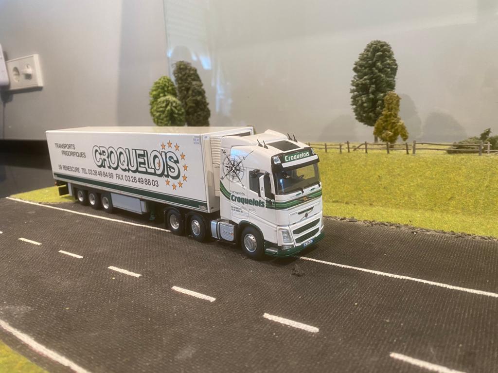 Volvo FH met koeloplegger van Croquelois, Ophalen of Verzenden, Zo goed als nieuw, Bus of Vrachtwagen, Wsi