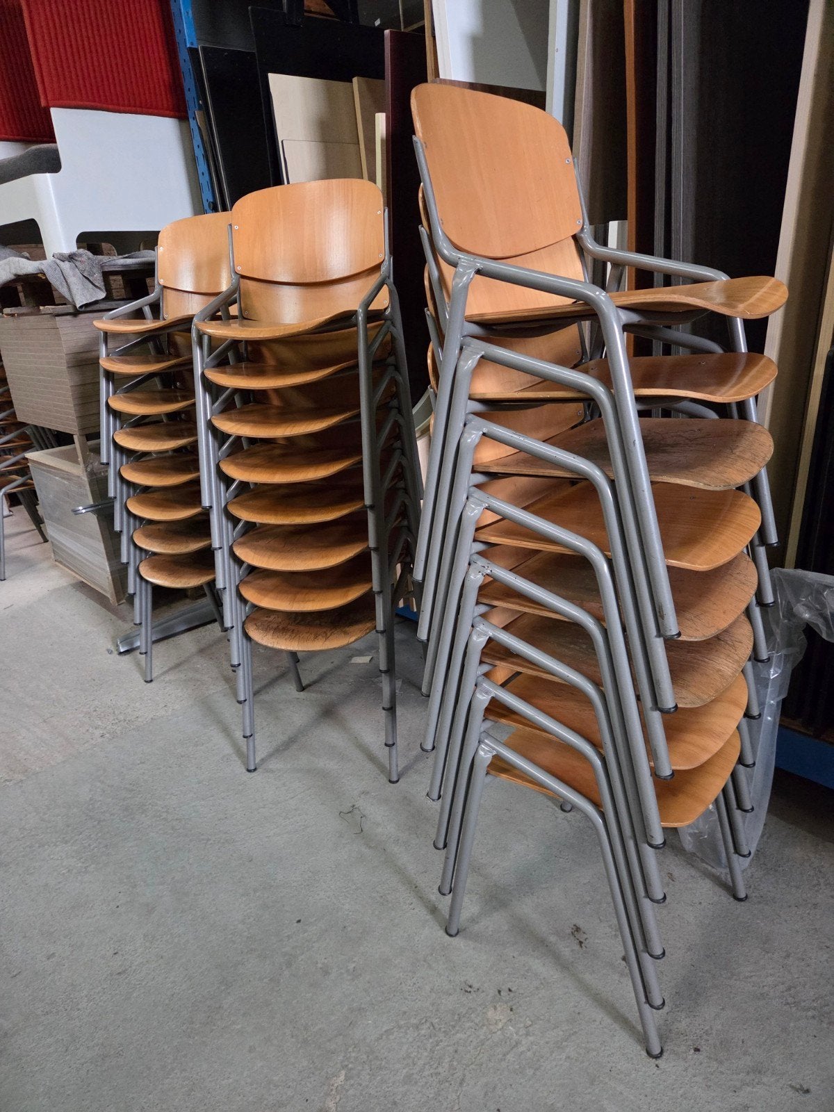 85x Eromes Volta schoolstoel / kantinestoel stapelbaar, Huis en Inrichting, Ophalen, Gebruikt, Vst, Industriestraat 5