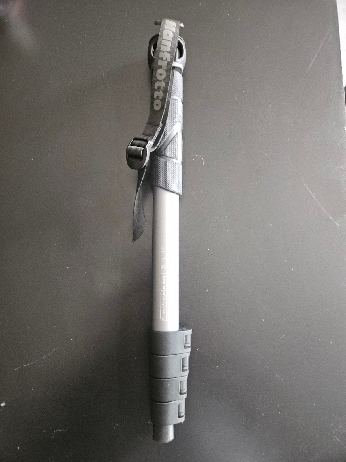Manfrotto Monopod - Compact Advanced (MMCOMPACTADV-BK), Gebruikt, Eenpoot, Ophalen of Verzenden, 150 tot 175 cm