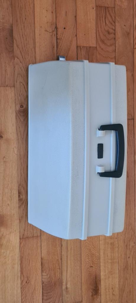 Privileg 760 Vrije-arm Naaimachine - Geel, Ophalen, Gebruikt, Naaimachine, Overige merken