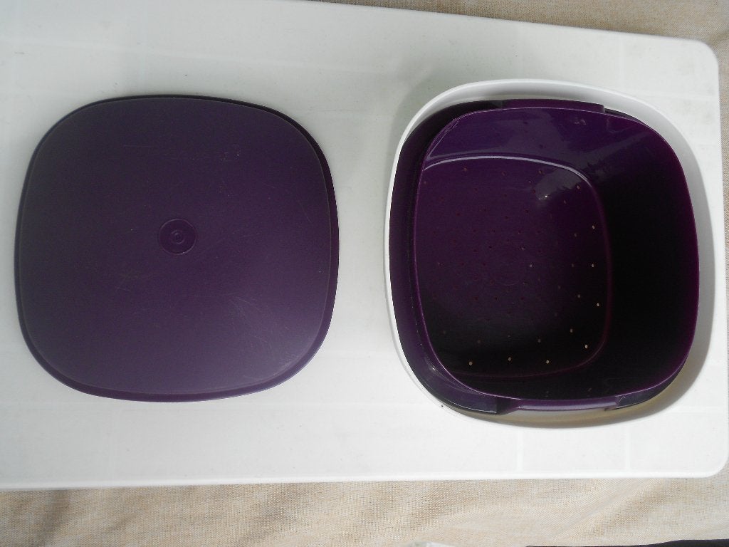 Tupperware zeef-serveerkom 2,25Ltr afm. 23x23x13cm, gebruikt, Ophalen, Kunststof, Meerkleurig, Overige merken