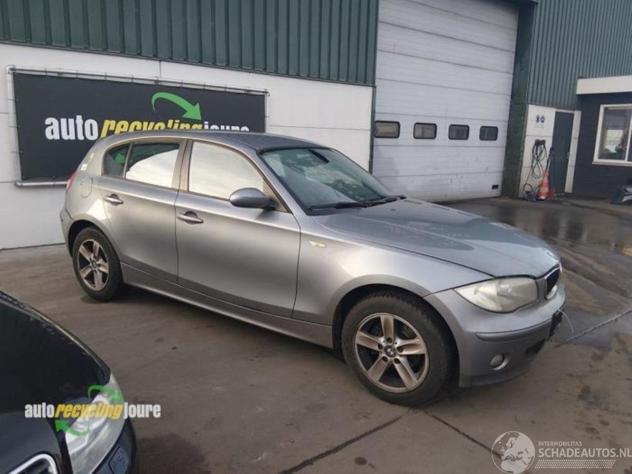 BMW 1-serie 1 serie (E87/87N), Hatchback 5-drs, 2003 / 2012, Bayerische Motoren Werke AG, Kundenbetreuung@bmw.de, Petuelring 130 ,80809, München, Deutschland