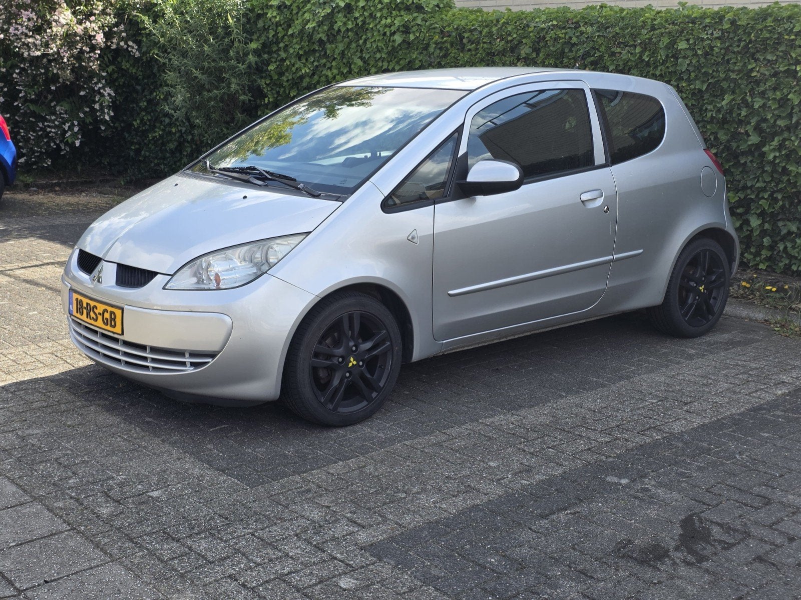 Mitsubishi Colt