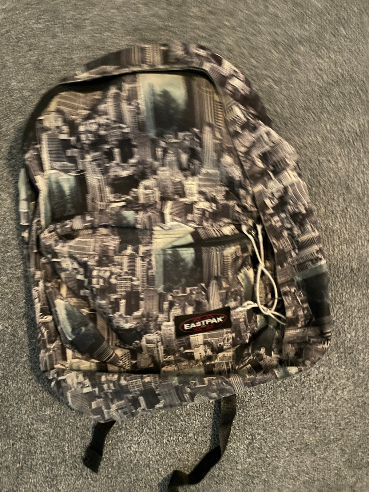 Eastpak rugzak met stadsprint, Ophalen of Verzenden, Gebruikt, 25 tot 40 cm, Eastpak