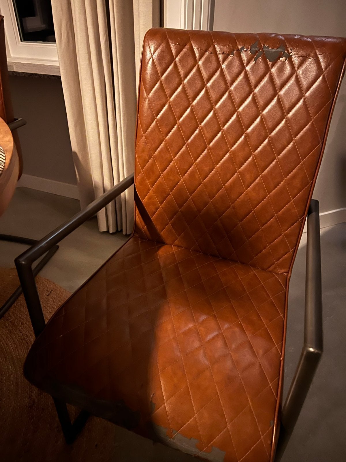4 cognac kunstleren stoelen., Ophalen, Gebruikt, Bruin, Vier