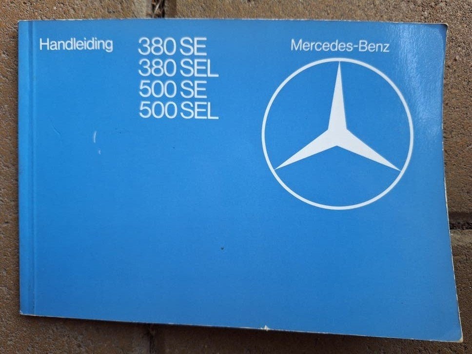 Mercedes-Benz Serviceboekje 380 SE/SEL 500 SE/SEL (Nederland, Auto diversen, Handleidingen en Instructieboekjes, Ophalen of Verzenden