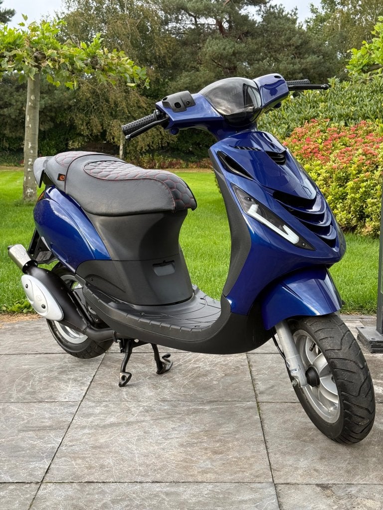 ⭐️Piaggio zip 2 takt bmw blauw 1200 km NIEUWSTAAT⭐️, Niet ingevuld, Niet ingevuld, Niet ingevuld