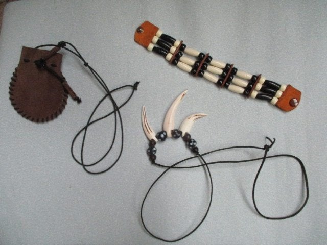 accessoires Indianen, ketting armband, Zo goed als nieuw, Handgemaakt, Bruin, Sieraden