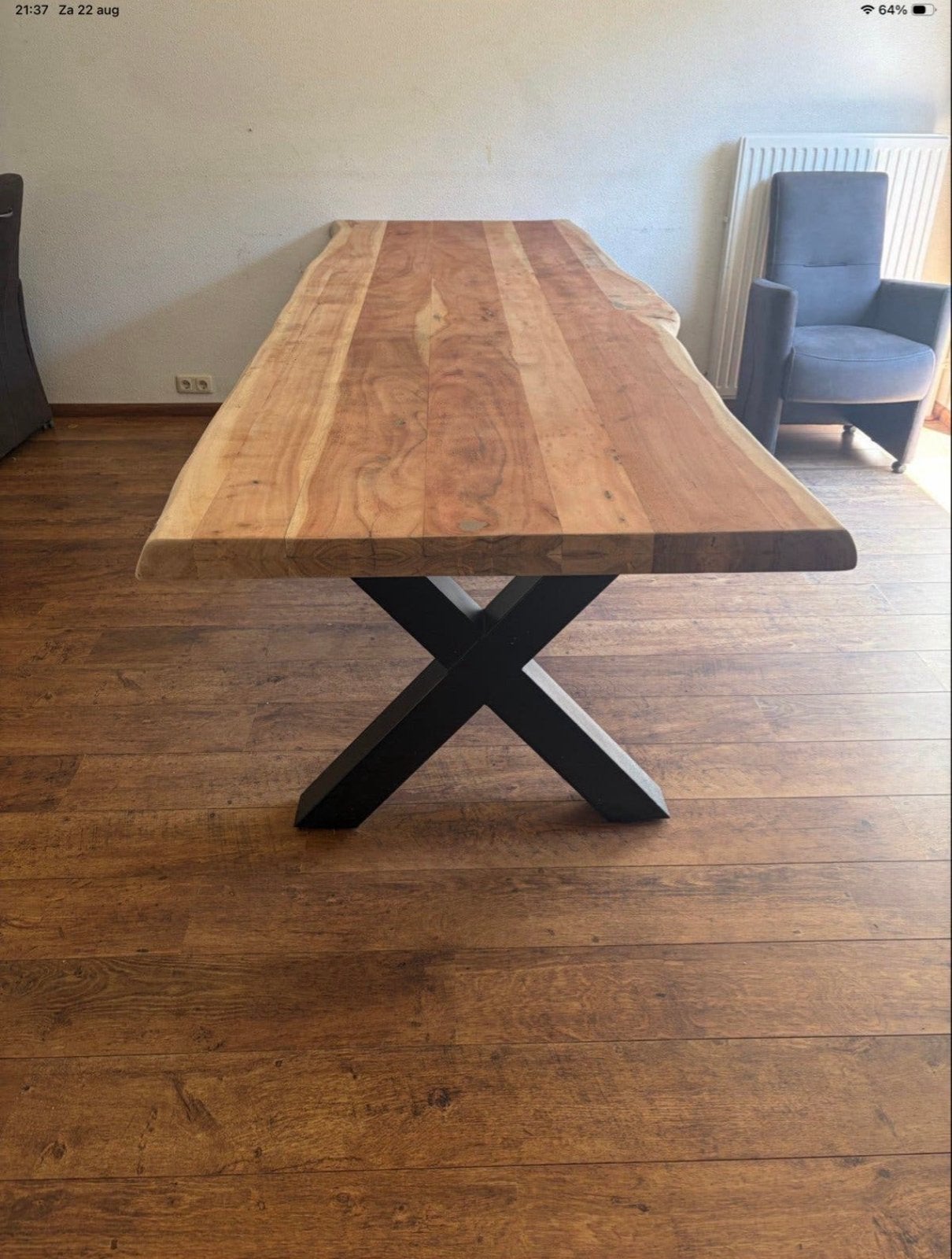 Robuuste eettafel van massief hout met metalen onderstel, Huis en Inrichting, Ophalen, 200 cm of meer, 50 tot 100 cm, Zo goed als nieuw