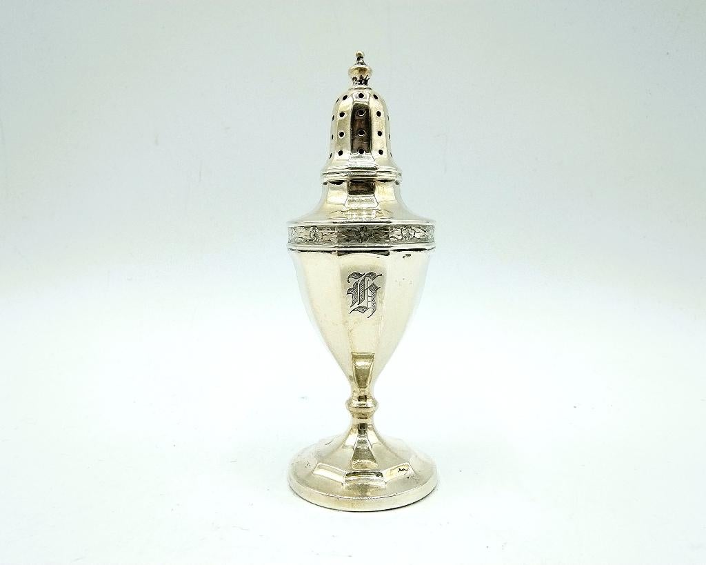 Zilveren peper- of zoutstrooier, Jennings silver company, Antiek en Kunst, Verzenden