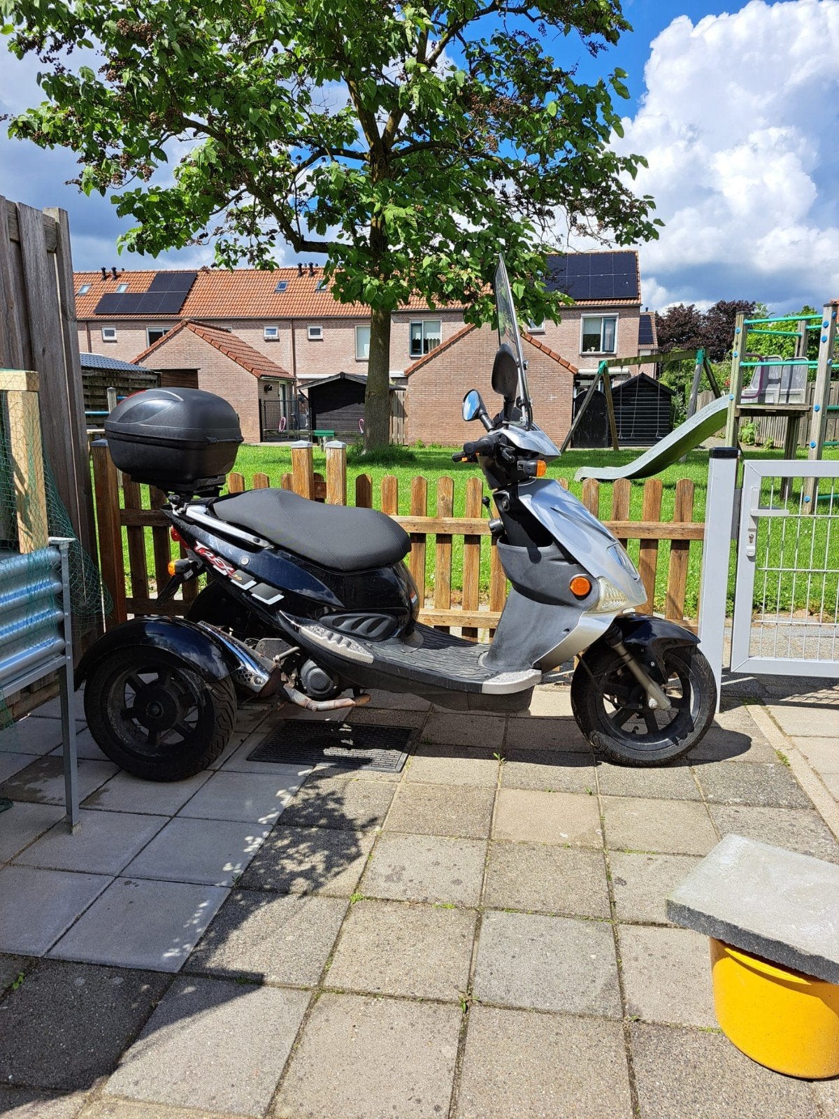 Piaggio T-REX 3 wieler scootmobiel PGA, Ophalen, Zo goed als nieuw, Benzine, Overige modellen