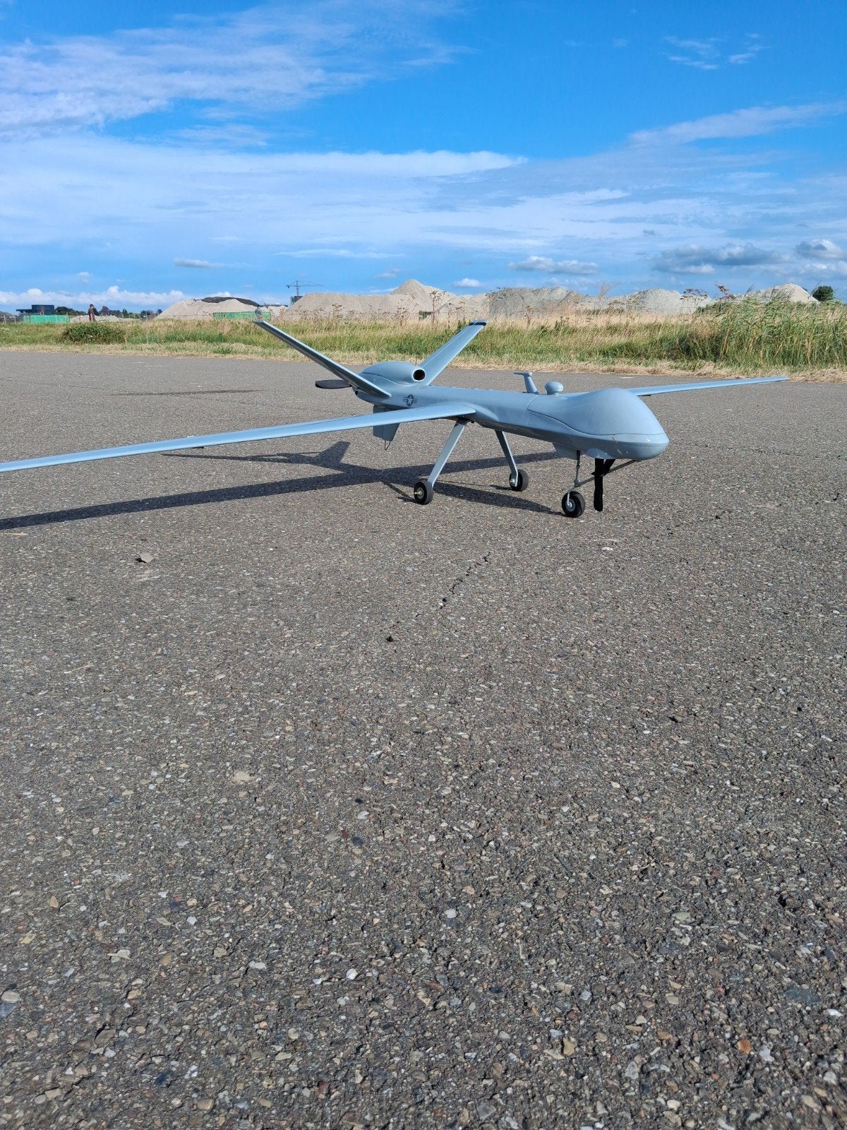rc vliegtuig, mq-9 reaper, 2500mm., Hobby en Vrije tijd, Modelbouw | Radiografisch | Vliegtuigen, Ophalen