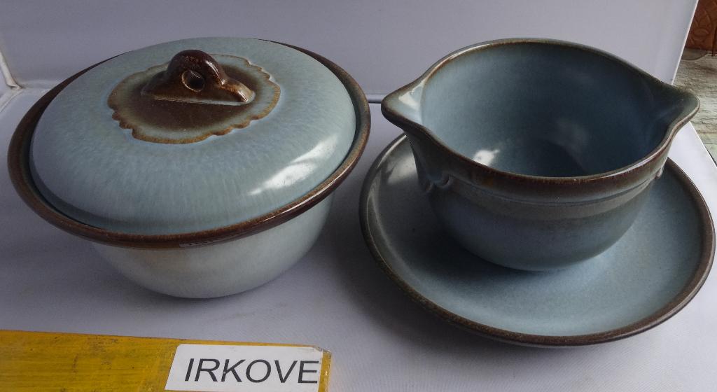 HUIZEN HOLLANDS KERAMIEK * SCHALEN SET 2 DELIG * Retro *, Verzenden, Keramiek, Overige stijlen, Schaal of Schalen