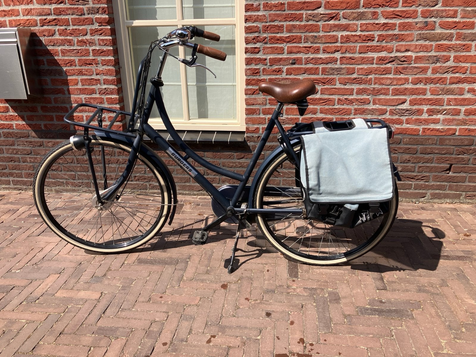 Damesfiets met voordrager en fietstassen, Velgrem, Versnellingen, Ophalen, Overige merken