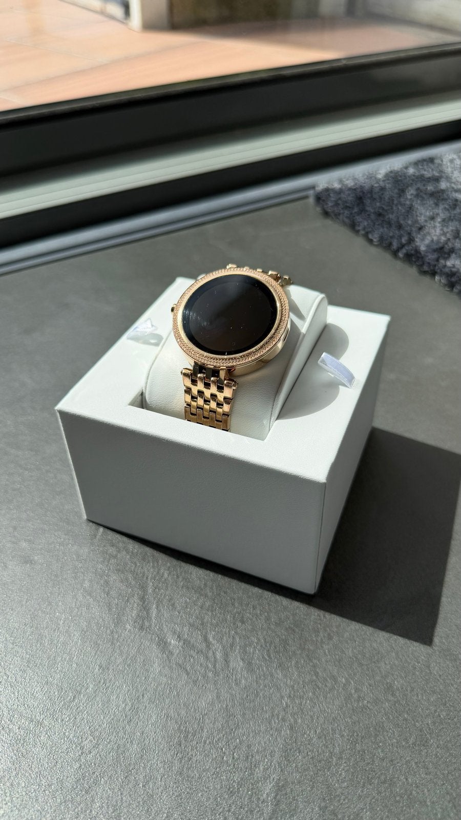 Michael Kors Access Smartwatch Roségoud - Batterij defect, Gebruikt, Michael Kors, Ophalen of Verzenden, Roze