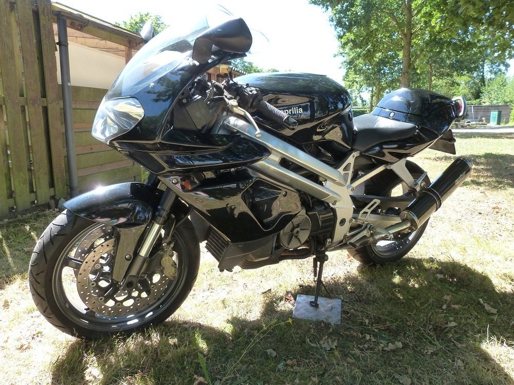 Aprilia SL 1000 Falco (36.900 km), 2 cilinders, Sportuitlaat, Motorrijbewijs A, Gebruikt