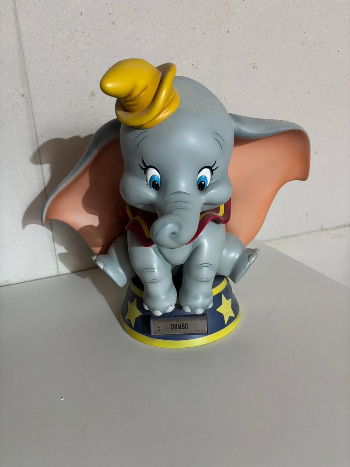 Dombo beeld 36 cm, Ophalen of Verzenden, Peter Pan of Pinokkio, Zo goed als nieuw, Beeldje of Figuurtje