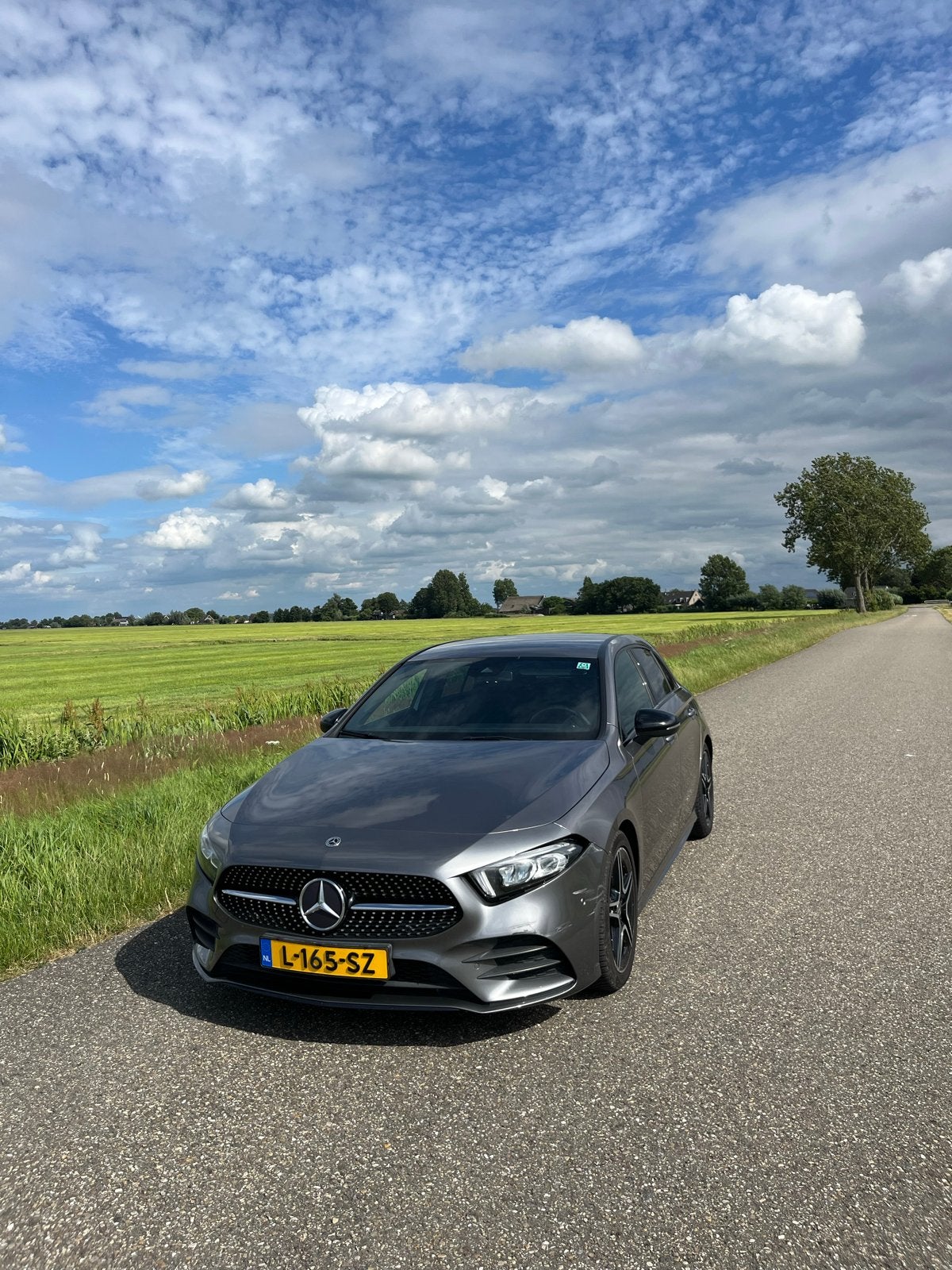 Mercedes-Benz A-Klasse A 200 163pk 2019 met schade !, Auto's, Zwart, 4 cilinders, 163 pk, Particulier