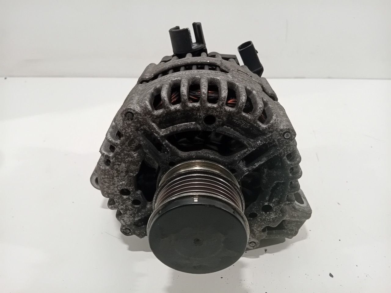 Dynamo Ford S-Max, Onderdelen@venauto.nl, Van der Ven Autorecycling B.V., Gebruikt, Ettenseweg 76, 4706 PB Roosendaal, The Netherlands