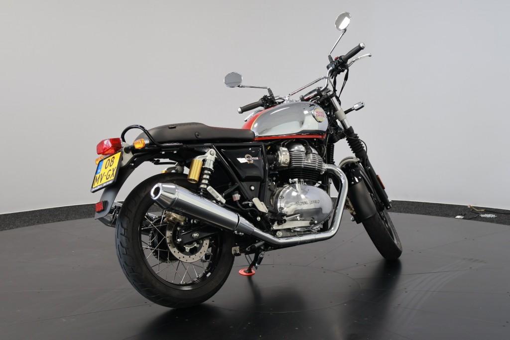 Royal enfield Interceptor 650 Tour, 648 cc, Bedrijf, Overig, Thiruvottiyur High Road, Thiruvottiyur, Chennai, Tamil Nadu 600019, India