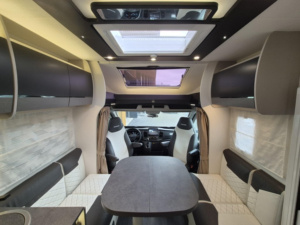Chausson 777 Titanium Nordic zonder hefbed, Automaat, Koelkast, Ford, Diesel