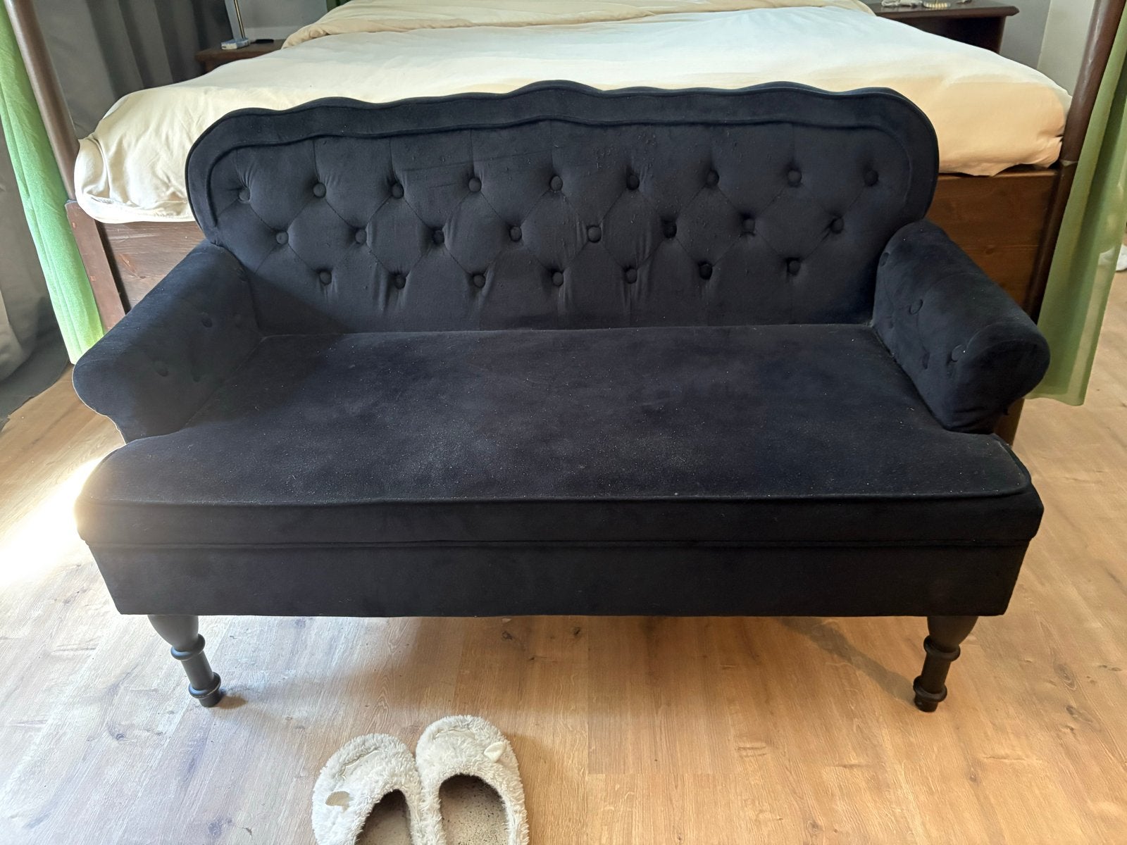 Zwart fluwelen bankje - 2-zits, Huis en Inrichting, Banken | Sofa's en Chaises Longues, Ophalen, Tweepersoons, 75 tot 100 cm, Zo goed als nieuw