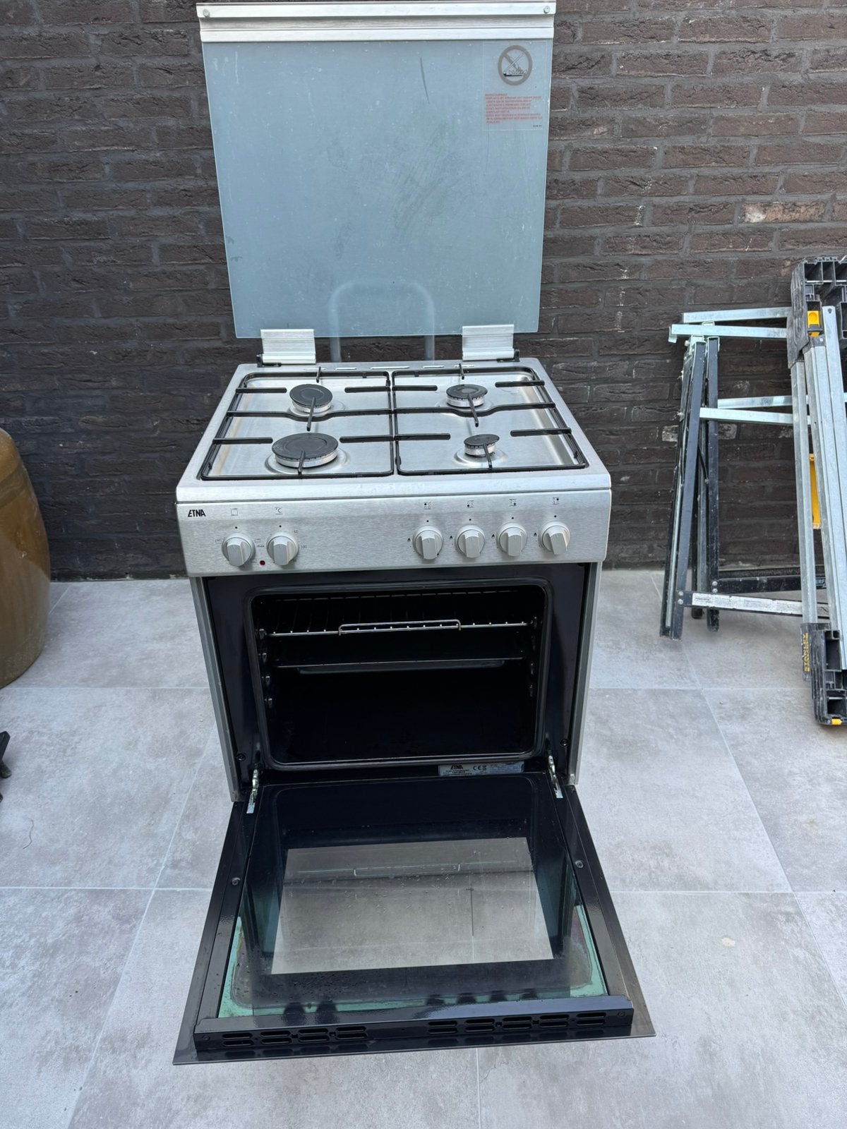 Gasfornuis met oven, Witgoed en Apparatuur, Ophalen, 4 kookzones, Zo goed als nieuw, Gas