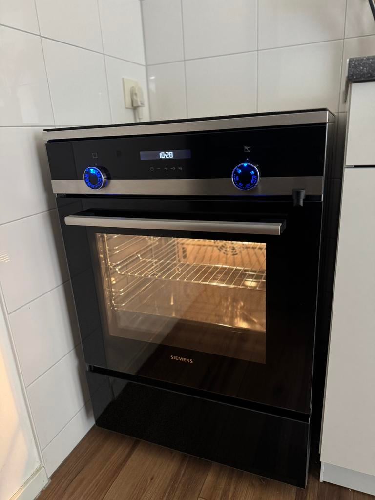 Siemens inductie fornuis HL9S5E040U (2025) + garantie, Ophalen, Zo goed als nieuw, 60 cm of meer